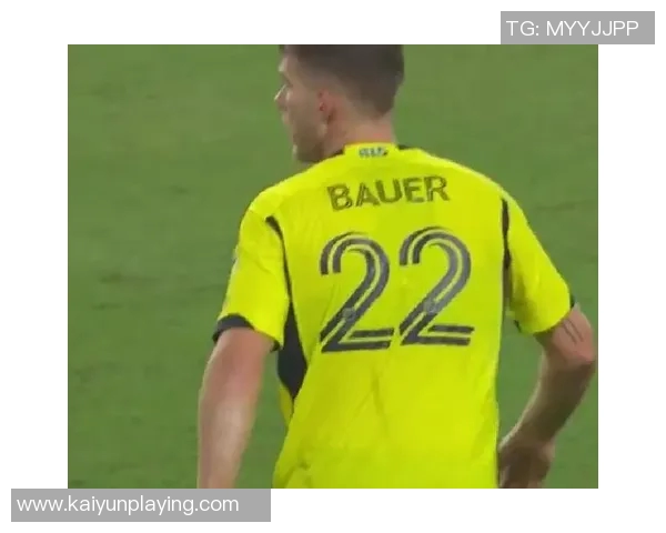 迈阿密国际首失一球门将失误送点苏里奇稳健罚入扳平比分 迈阿密国际首失一球门将失误送点苏里奇稳健罚入扳平比分