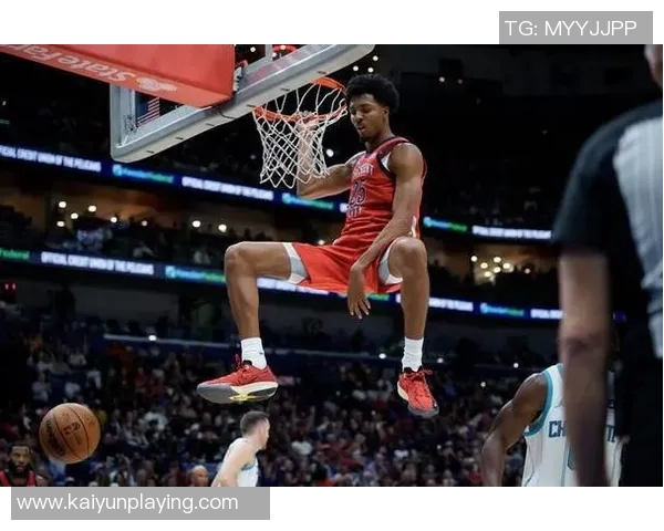 墨菲表现全面却手感不佳17投7中三分球失准仍砍下21分7篮板8助攻 墨菲表现全面却手感不佳17投7中三分球失准仍砍下21分7篮板8助攻