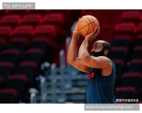 热火新援鲍威尔表现出色半场贡献13分3助攻助力球队火力全开 热火新援鲍威尔表现出色半场贡献13分3助攻助力球队火力全开