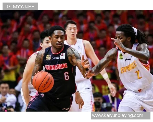 卢伟强调核心后卫需具备更强心理素质与稳定处理球能力