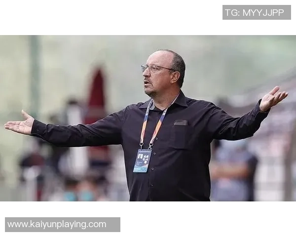 贝尼特斯重返教坛执掌帕纳辛奈科斯年薪创纪录达400万