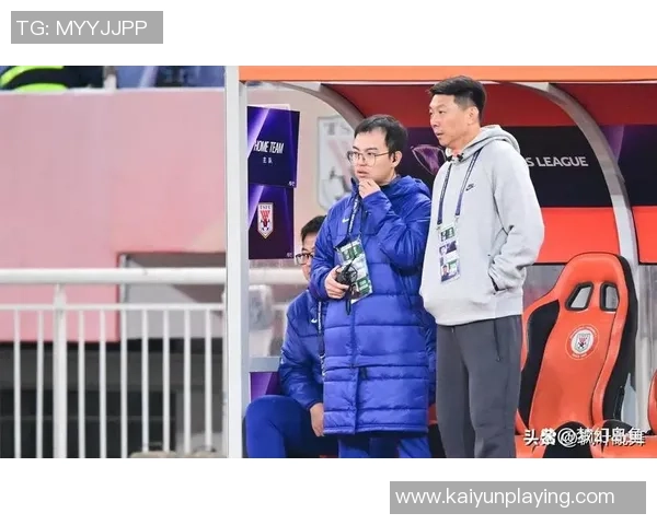 泰山队新任代理主教练确定为助教唐田将与谢文共同出席发布会 泰山队新任代理主教练确定为助教唐田将与谢文共同出席发布会